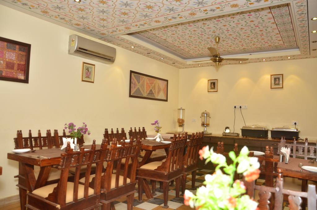 Rajputana Haveli - Jaipur Hotell Eksteriør bilde