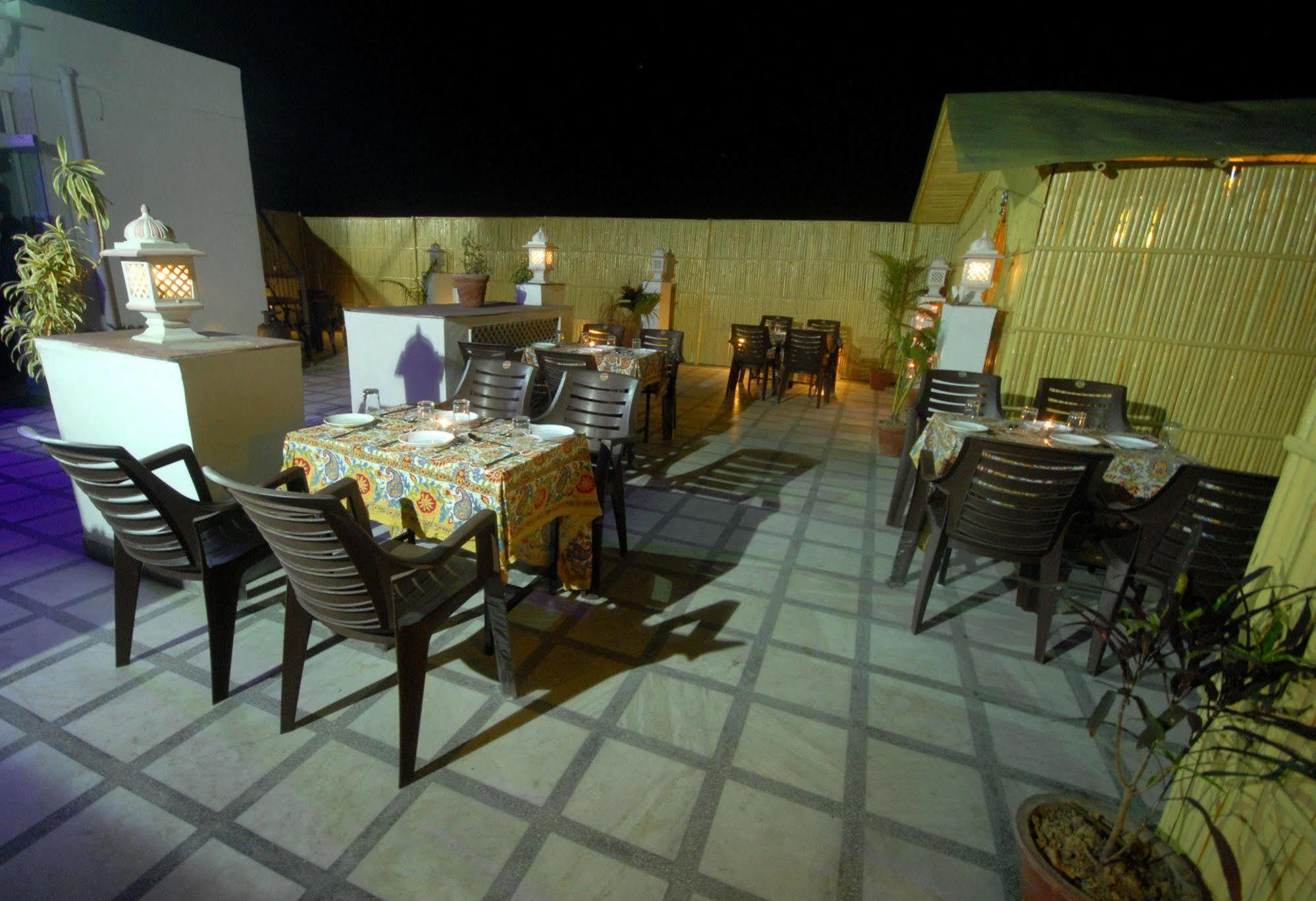 Rajputana Haveli - Jaipur Hotell Eksteriør bilde